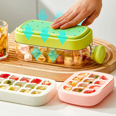 2-In-1 Ice Cube Tray & Portable Water Bottle With Straw (800ML)